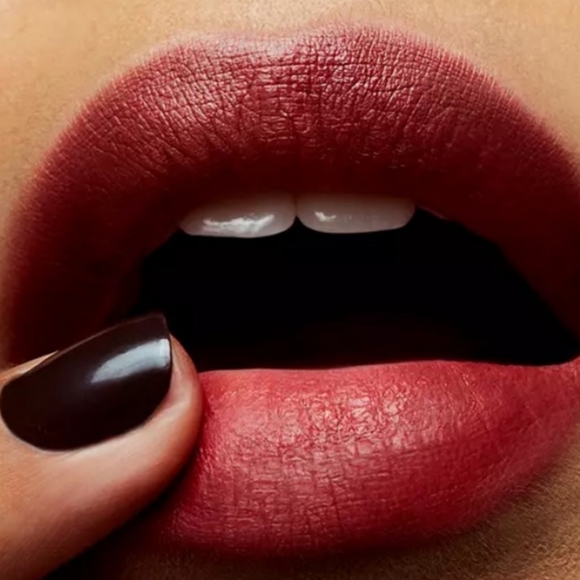 Mac Cosmetics Matte Lipstick Natural Born Leader Muted Berry Brand New in Box - Picture 4 of 11